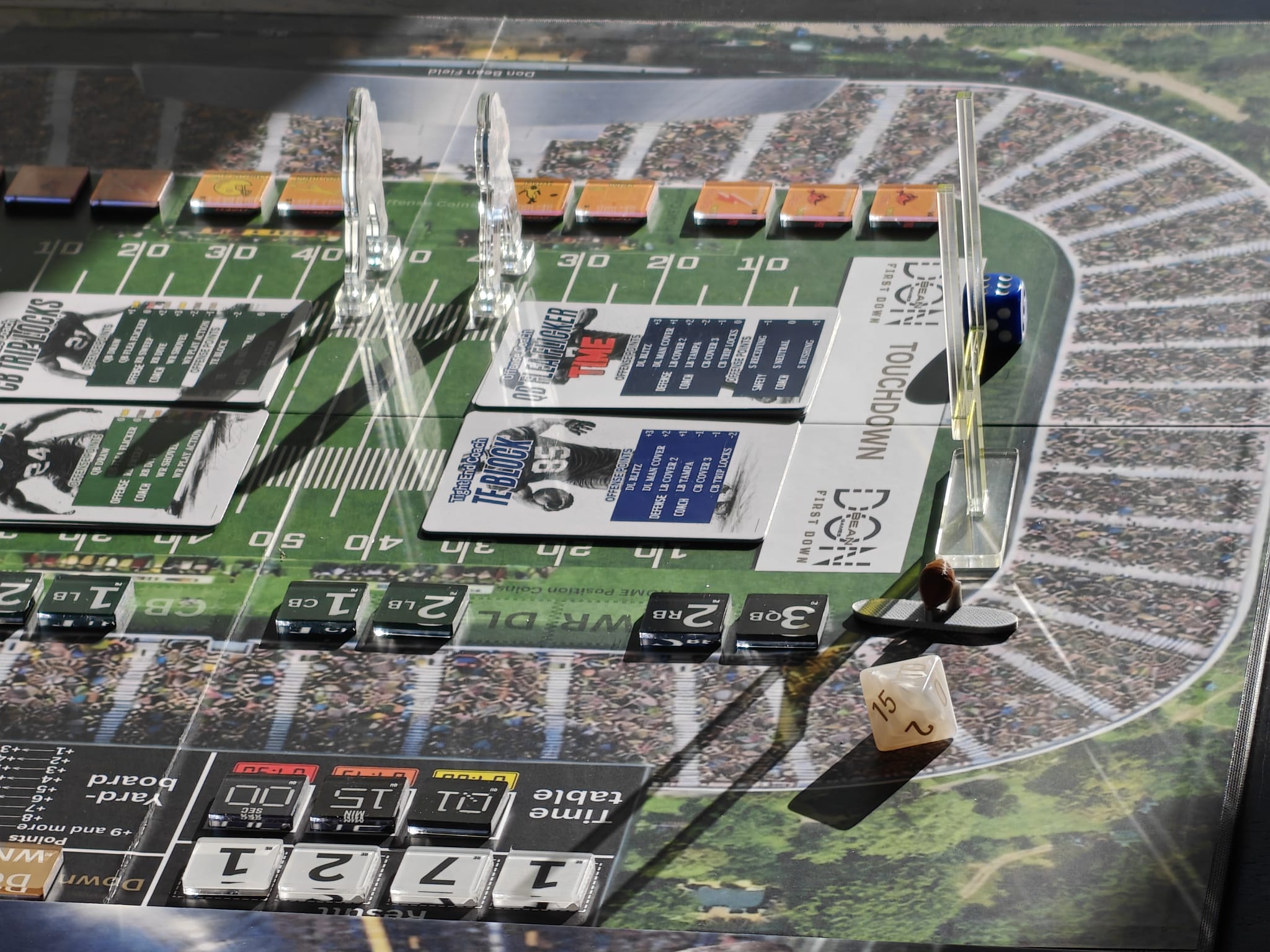 FIRST DOWN dice